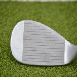 GolfRoots Women's Cleveland CG15 Tour Zip 46 Degree Wedge Wedge Flex -Golf Clubs Shop B3BF3AB1 6EAF 4567 945F 97E88E74A212 scaled