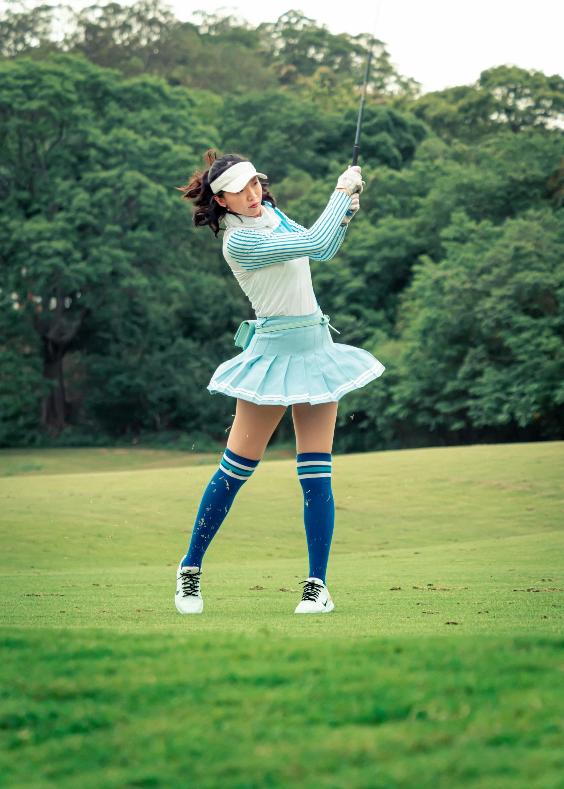 Golf Clubs Shop -Golf Clubs Shop ting tse wang r0lBAHUe0RI unsplash scaled